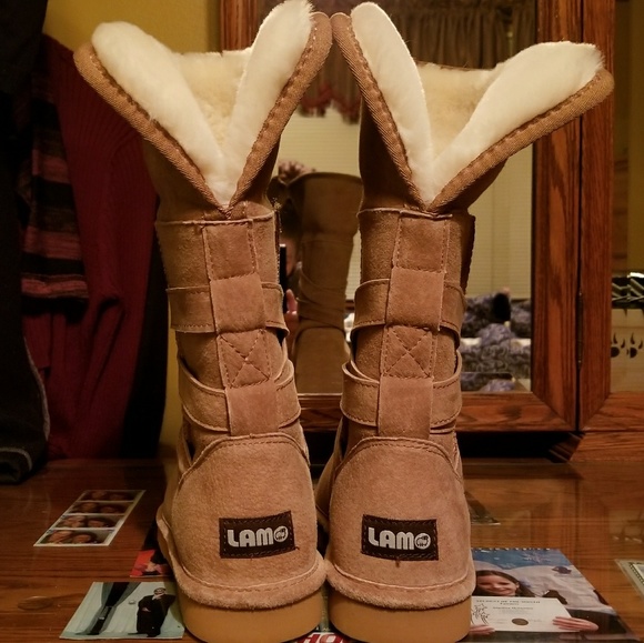 😍🎉BRAND NEW🎉😍Never Worn Lamo Hickory Boots🎊 - Picture 4 of 5